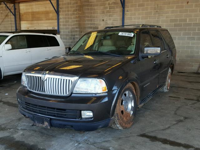 5LMFU27566LJ00342 - 2006 LINCOLN NAVIGATOR 灰色 照片 2