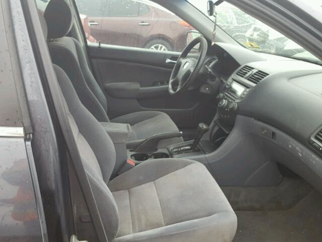 1HGCM56405A045600 - 2005 HONDA ACCORD LX GRAY photo 5