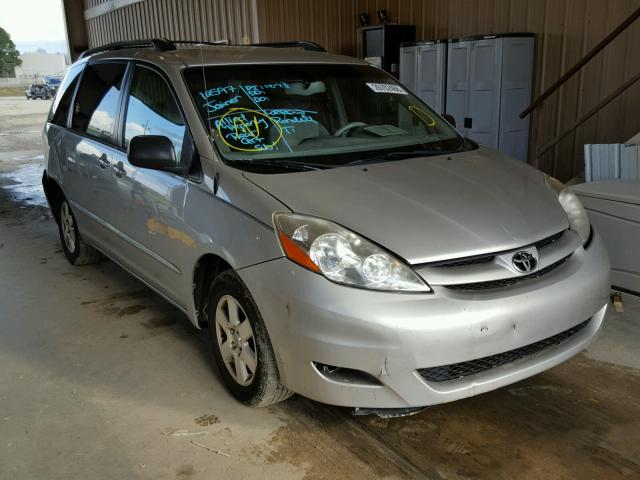 5TDZK23C57S094595 - 2007 TOYOTA SIENNA CE SILVER photo 1