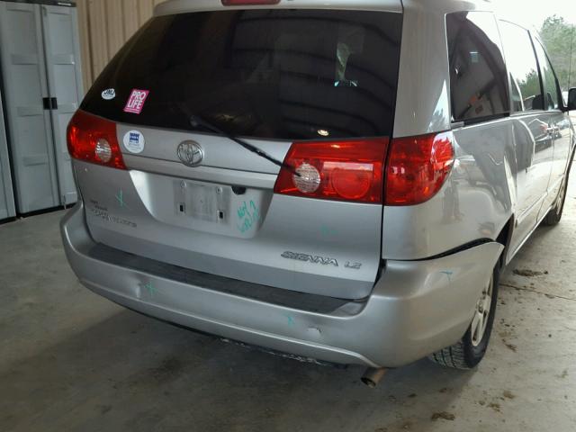 5TDZK23C57S094595 - 2007 TOYOTA SIENNA CE SILVER photo 9