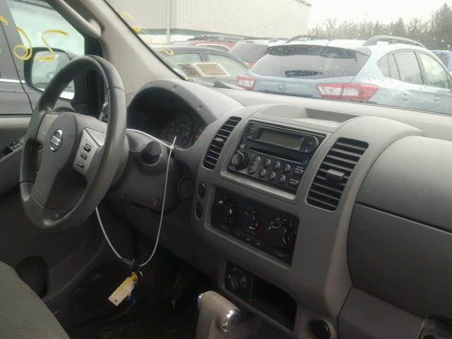 1N6AD07W67C440037 - 2007 NISSAN FRONTIER C GRAY photo 9