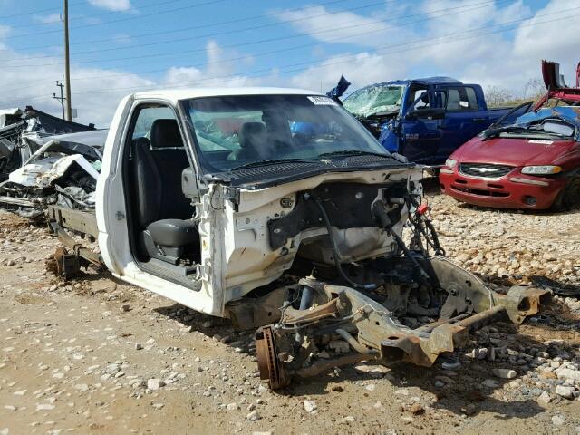 1GCHC24U77E189679 - 2007 CHEVROLET SILVERADO WHITE photo 1