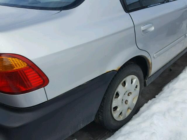 2HGEJ6613YH569911 - 2000 HONDA CIVIC BASE 银色 照片 9