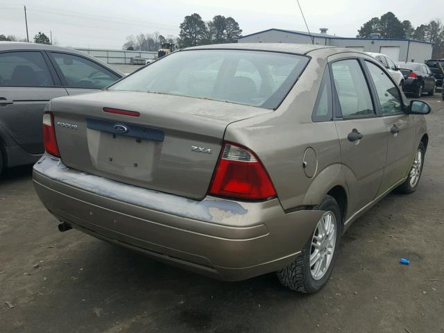 1FAFP34N65W117914 - 2005 FORD FOCUS ZX4 TAN photo 4