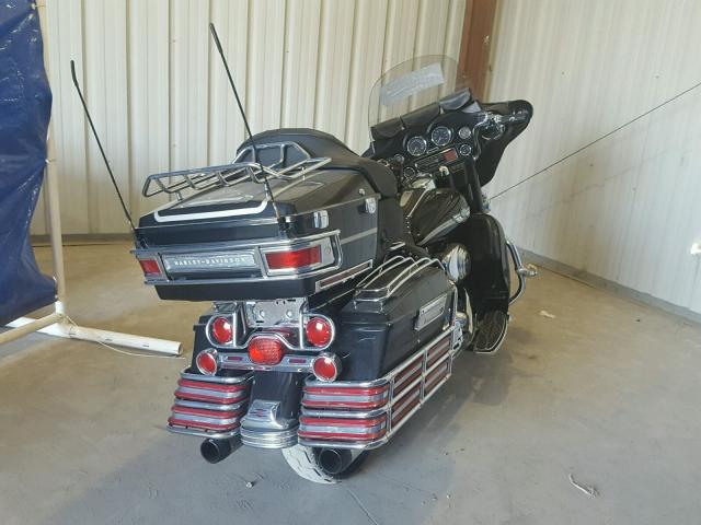 1HD1FCW163Y609537 - 2003 HARLEY-DAVIDSON FLHTCUI BLACK photo 4
