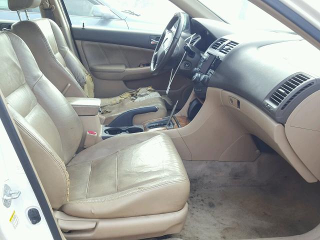 JHMCM56653C045981 - 2003 HONDA ACCORD EX WHITE photo 5