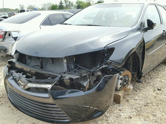 4T1BF1FK1HU711678 - 2017 TOYOTA CAMRY LE GREEN photo 9