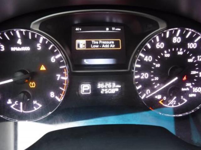 5N1AR2MN9FC661721 - 2015 NISSAN PATHFINDER SILVER photo 10