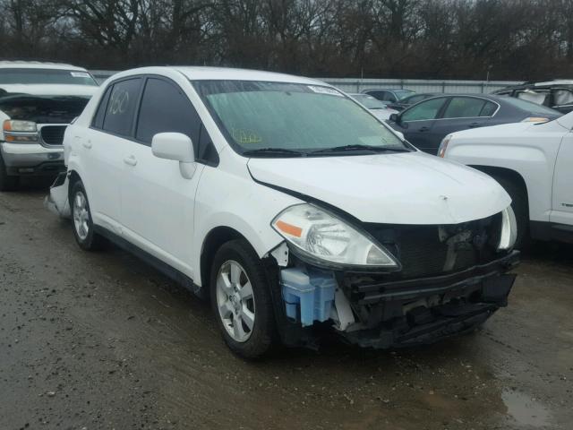 3N1BC1AP0AL401055 - 2010 NISSAN VERSA S WHITE photo 1