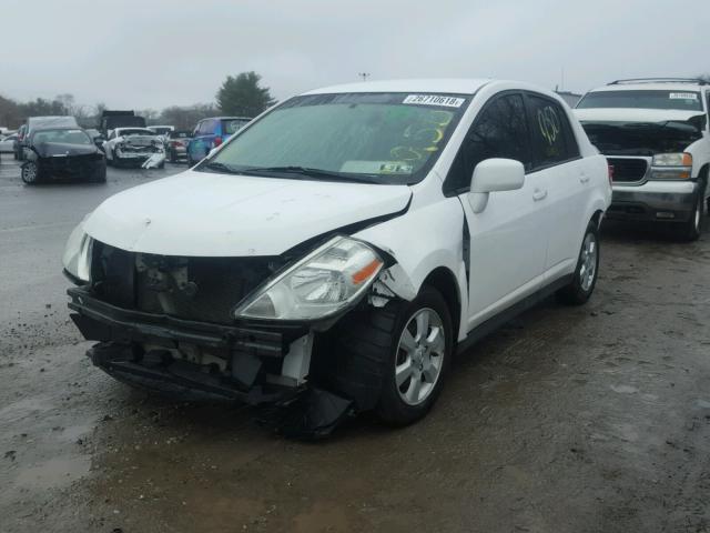 3N1BC1AP0AL401055 - 2010 NISSAN VERSA S WHITE photo 2