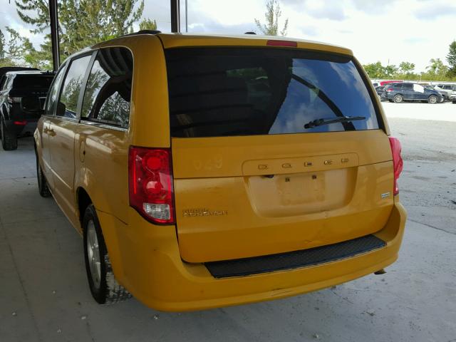 2D4RN5DG5BR707376 - 2011 DODGE GRAND CARA YELLOW photo 3