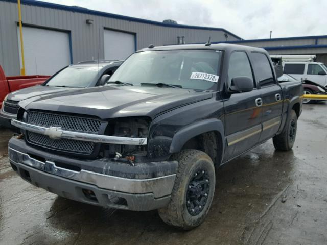 2GCEK13TX51359931 - 2005 CHEVROLET SILVERADO BLACK photo 2