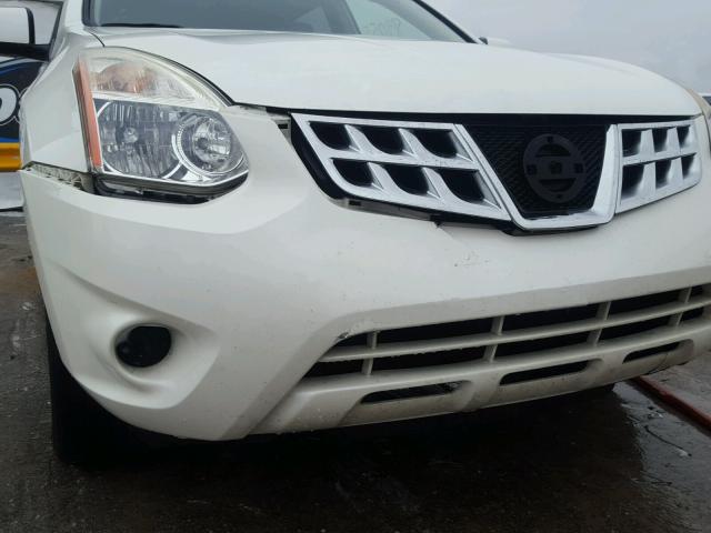 JN8AS5MV4CW376708 - 2012 NISSAN ROGUE S WHITE photo 9