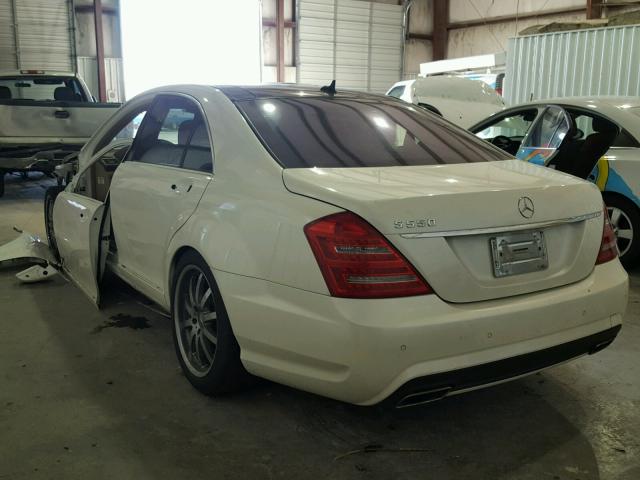 WDDNG7BB8AA298257 - 2010 MERCEDES-BENZ S 550 WHITE photo 3