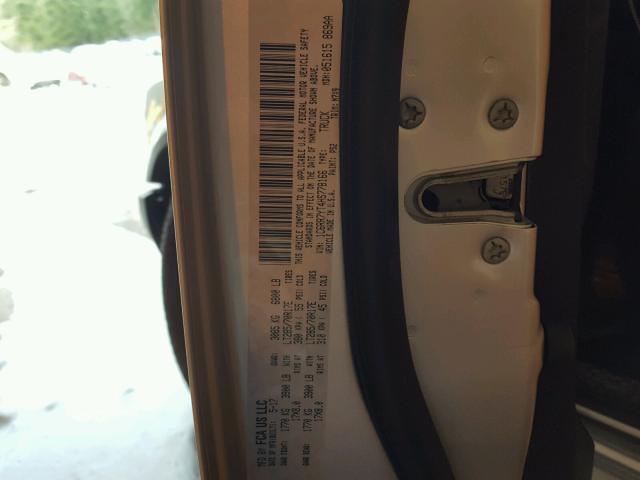 1C6RR7YT4HS778166 - 2017 RAM 1500 REBEL ვერცხლისფერი ფოტო 10