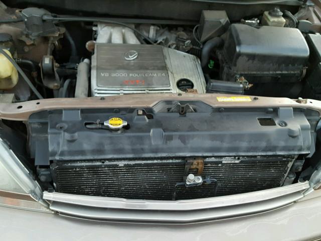 JT6HF10U5X0077250 - 1999 LEXUS RX 300 BROWN photo 7