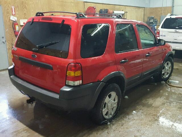 1FMYU04162KC82531 - 2002 FORD ESCAPE XLT RED photo 4