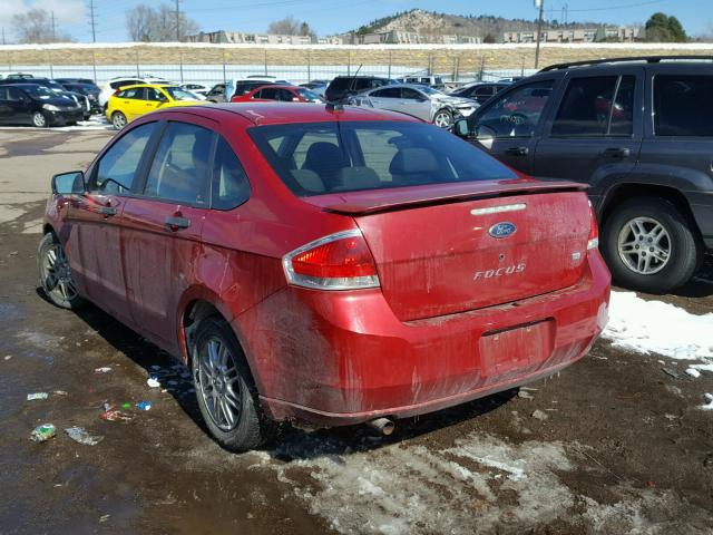 1FAHP35N79W110063 - 2009 FORD FOCUS SE RED photo 3