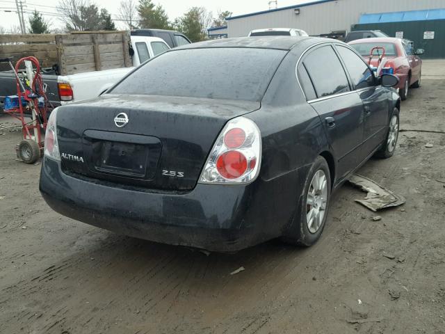 1N4AL11DX6N323783 - 2006 NISSAN ALTIMA S BLACK photo 4