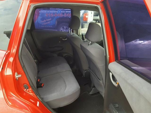 JHMGE88299S058144 - 2009 HONDA FIT RED photo 6