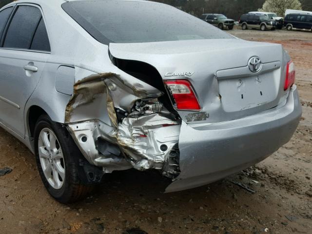 4T1BE46K79U362063 - 2009 TOYOTA CAMRY BASE SILVER photo 9