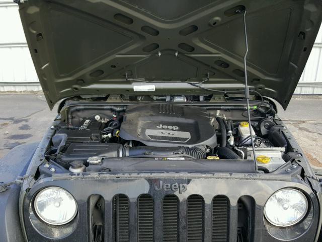 1C4AJWAG2FL777514 - 2015 JEEP WRANGLER S GREEN photo 7