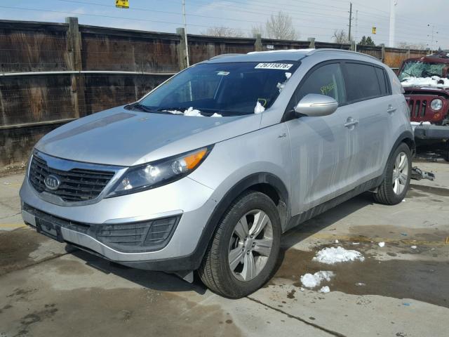 KNDPBCA27C7254794 - 2012 KIA SPORTAGE L SILVER photo 2