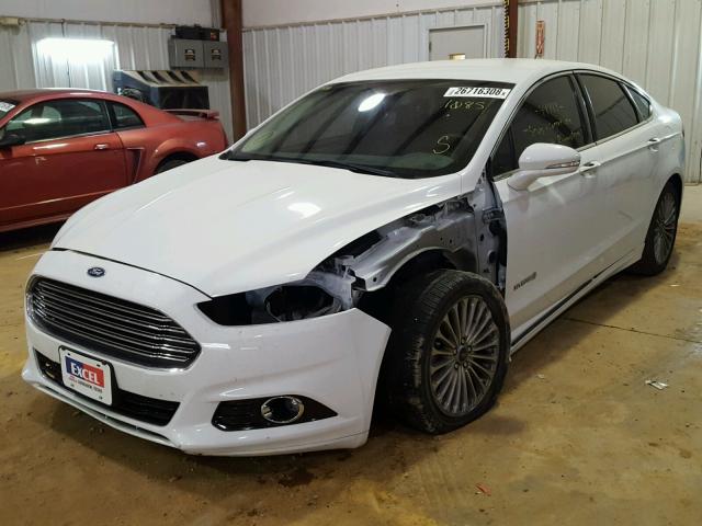 3FA6P0RU2ER301085 - 2014 FORD FUSION TIT WHITE photo 2