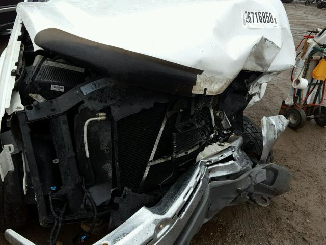 1GCHK23U95F882488 - 2005 CHEVROLET SILVERADO WHITE photo 7