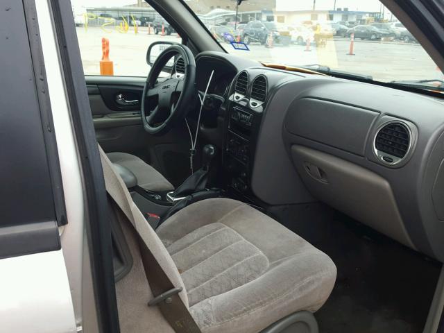 1GKDS13S642310621 - 2004 GMC ENVOY ნაცრისფერი ფოტო 5