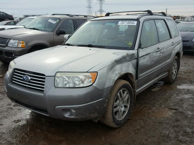 JF1SG67696H709527 - 2006 SUBARU FORESTER 2 GRAY photo 2