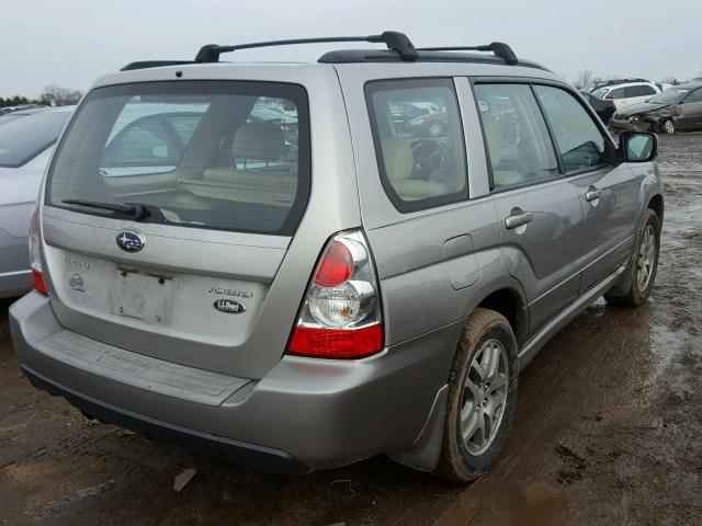 JF1SG67696H709527 - 2006 SUBARU FORESTER 2 GRAY photo 4