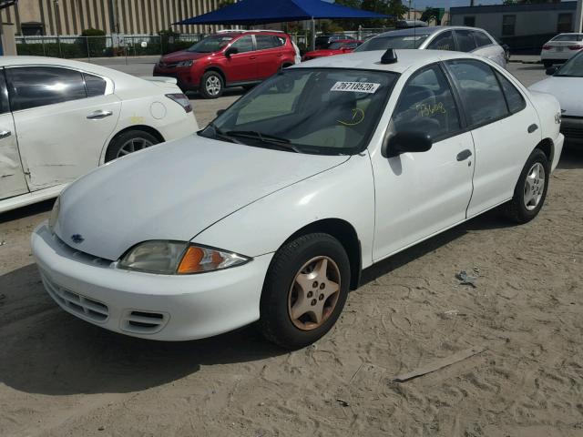 1G1JC524X17330688 - 2001 CHEVROLET CAVALIER B WHITE photo 2