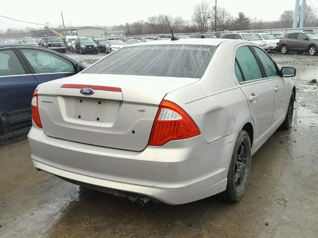 3FAHP0HA3AR144838 - 2010 FORD FUSION SE BEIGE photo 4