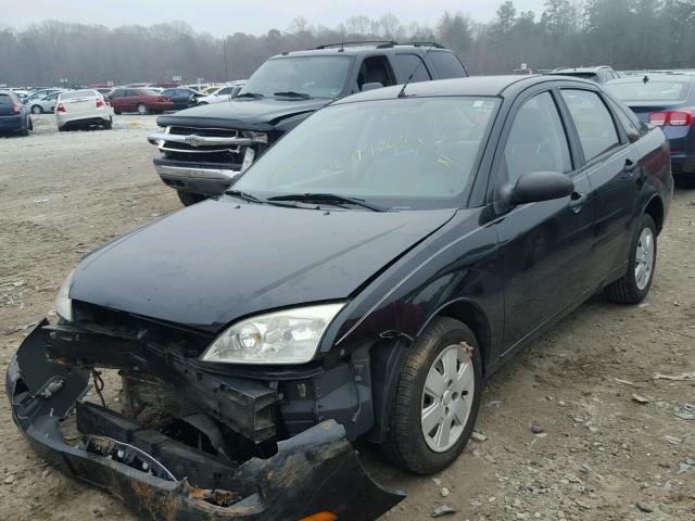 1FAHP34N26W245772 - 2006 FORD FOCUS ZX4 BLACK photo 2