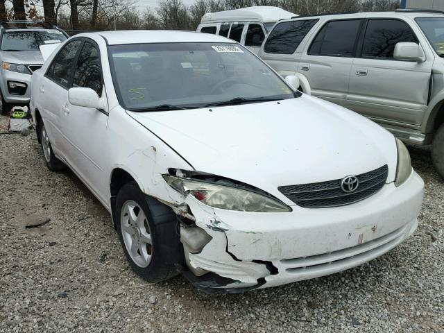 4T1BE32K04U357439 - 2004 TOYOTA CAMRY LE WHITE photo 1