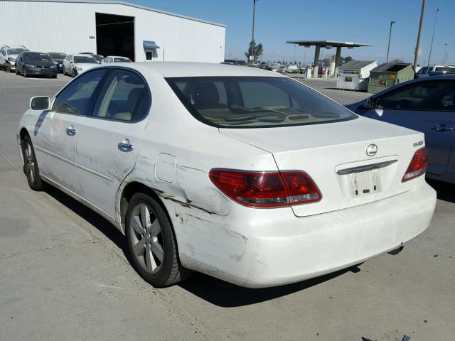 JTHBA30G155136781 - 2005 LEXUS ES 330 WHITE photo 3