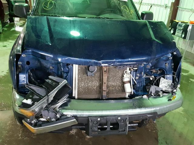 1GCDT196648208798 - 2004 CHEVROLET COLORADO BLUE photo 7