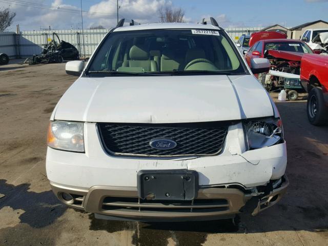 1FMDK05115GA14867 - 2005 FORD FREESTYLE WHITE photo 9