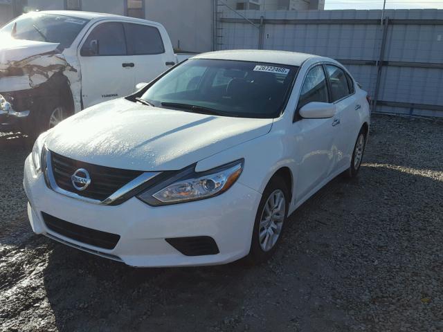 1N4AL3AP4HC216751 - 2017 NISSAN ALTIMA 2.5 WHITE photo 2