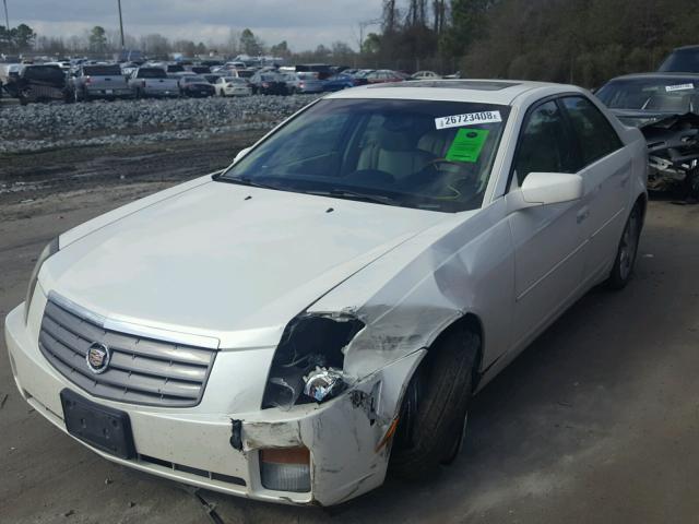 1G6DM577140108108 - 2004 CADILLAC CTS WHITE photo 2