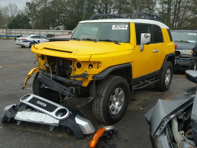 JTEBU11F870020864 - 2007 TOYOTA FJ CRUISER YELLOW photo 2