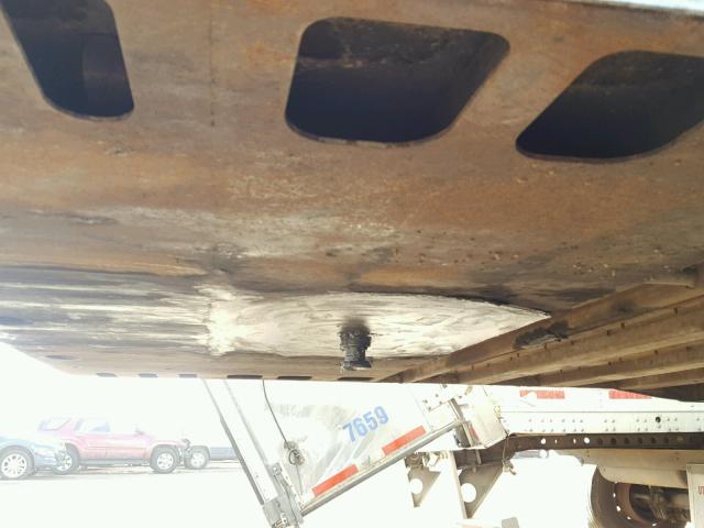 1UYVS25375P561813 - 2005 UTILITY TRAILER WHITE photo 7