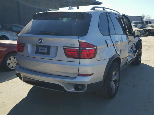 5UXZV4C51BL411303 - 2011 BMW X5 XDRIVE3 SILVER photo 4