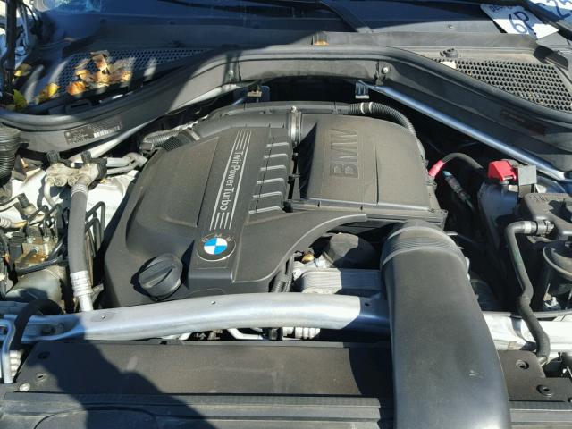5UXZV4C51BL411303 - 2011 BMW X5 XDRIVE3 SILVER photo 7