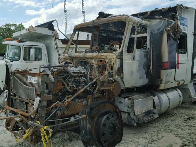 3HSDJAPR2FN649184 - 2015 INTERNATIONAL PROSTAR 白色 照片 9