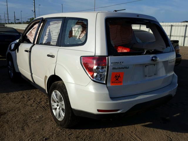 JF2SH61699H796190 - 2009 SUBARU FORESTER 2 WHITE photo 3