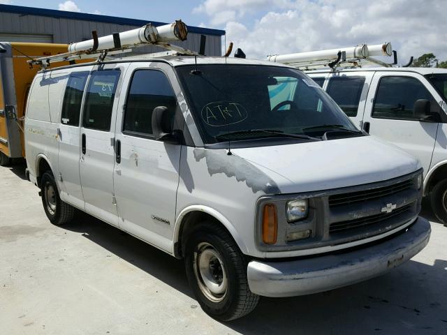 1GCFG25W5W1049986 - 1998 CHEVROLET EXPRESS G2 WHITE photo 1