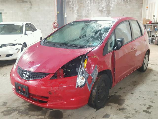 JHMGE88259S061851 - 2009 HONDA FIT RED photo 2