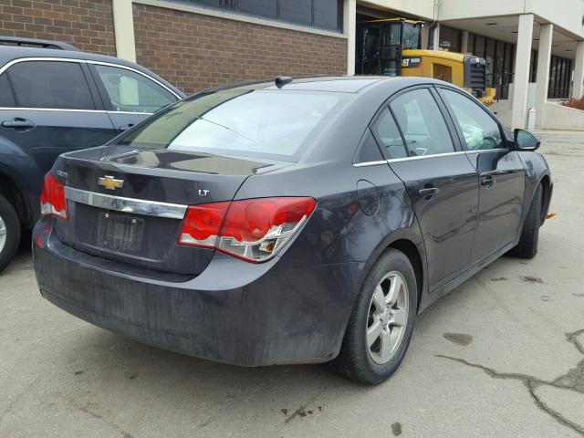 1G1PC5SB7E7150213 - 2014 CHEVROLET CRUZE LT GRAY photo 4